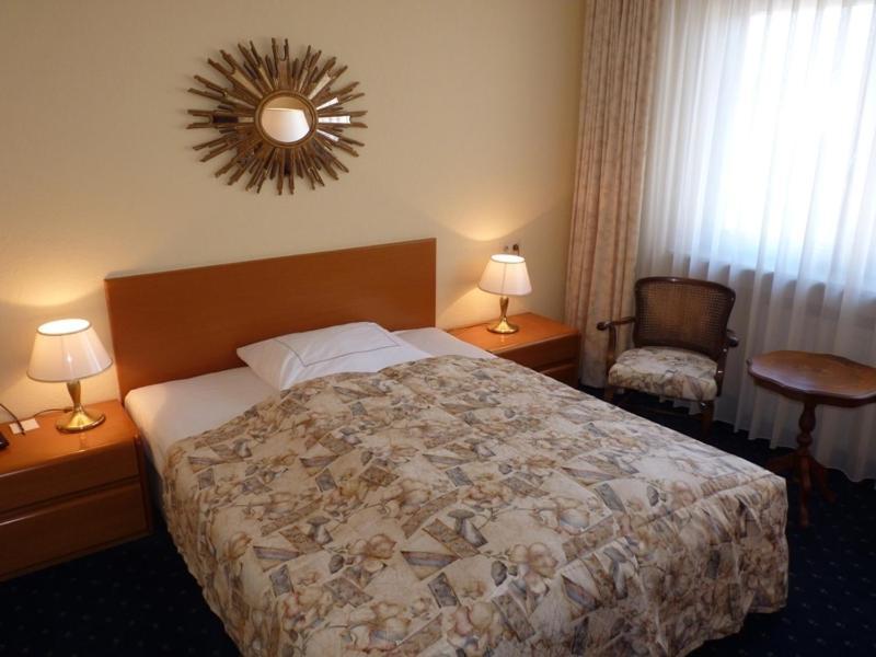 Hotel Brunnenhof Hanau Exteriör bild